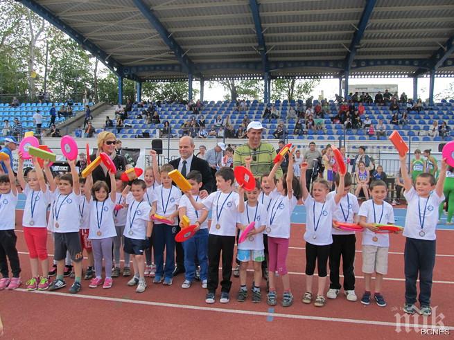 АРБС подкрепи Великденско състезание по лека атлетика