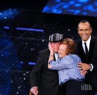 Шок! Пенсионери заснеха разголен календар