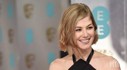 шок гласят жена смени джеймс бонд