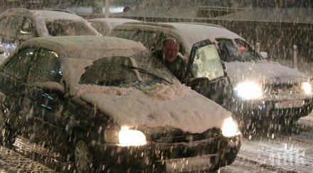 снежна буря откъсна чехия германия полша