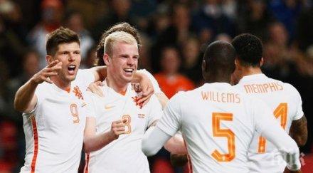 холандия пак срази испания две лалета градинката роха