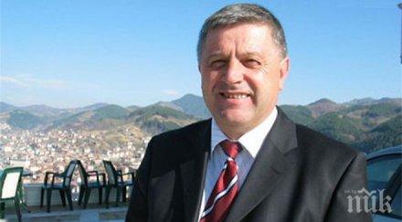 кметът неделино отстранен длъжност