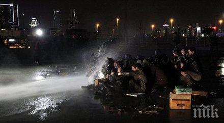 турци протестираха полицейската акция истанбул