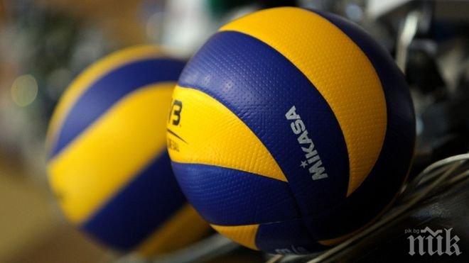 България с трета загуба на ЕП по волейбол за девойки  