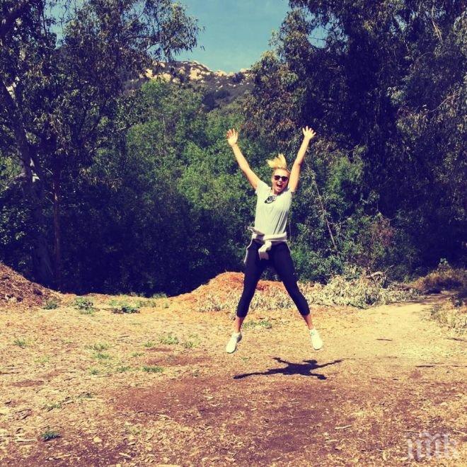 Маша Шарапова тренира в планината след провала си в Маями