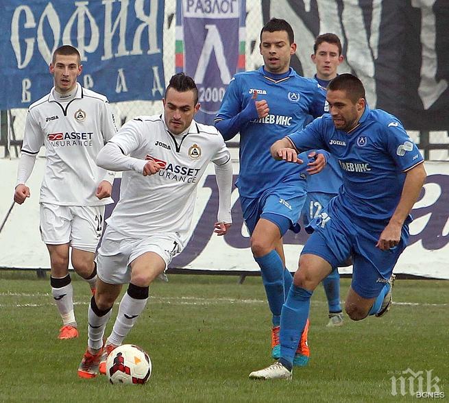 Днес се навършват 100 години от първото дерби в България между Левски и Славия