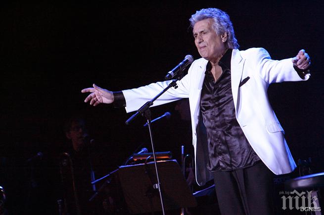 Тото Кутуньо пя Моя страна, моя България в София