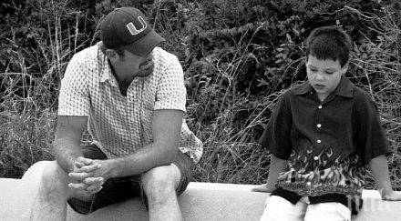 нещата един баща научи сина секса