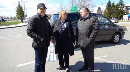 бабата малката алиса имайте човещина