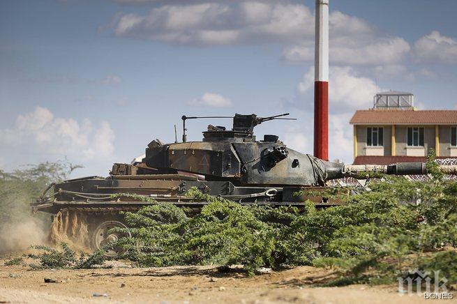 Близо 150 убити при клането в Кения