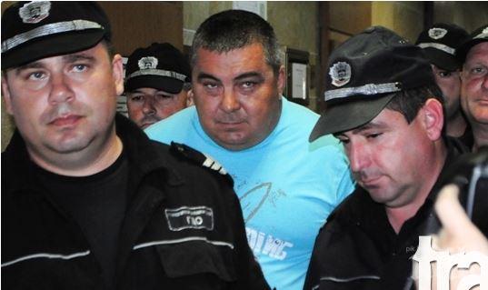 Иван Карабелов вече е под домашен арест