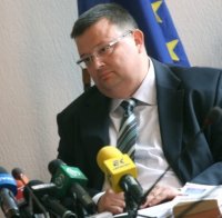 Скандал! Сотир Цацаров излъгал ВСС при изслушването