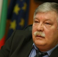 Ген. Стоян Тонев: Не сме върнали нито един пациент от Военна болница