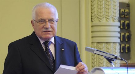 новият чешки военен министър уволнен първата седмица