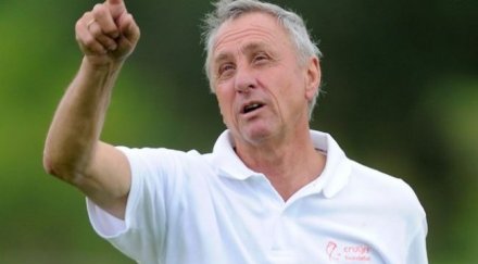 кройф коментира ситуацията барса