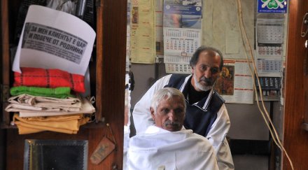 бръснари взели 200 бона наука технологии