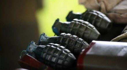 мъж откри торба гранати дома