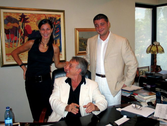 Тошо Тошев дължи 43 000 евро на Франс прес