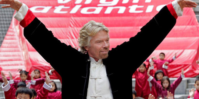 Босът на Маруся губи бас, става стюардеса