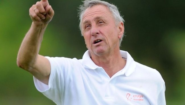 Кройф коментира ситуацията в Барса