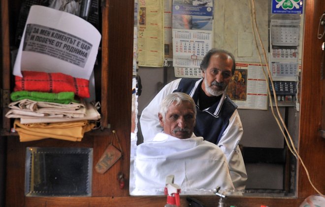 Бръснари взели 200 бона за наука и технологии