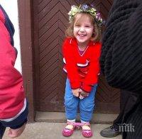 Лазарки обиколиха домовете в Извор (снимки)