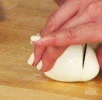 Това, което прави тази жена с варените яйца, е чудесна идея за ВЕЛИКДЕН! Не можеш да не пробваш!