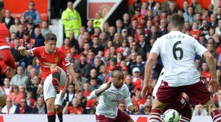 ман юнайтед победа астън вила влезе тройката