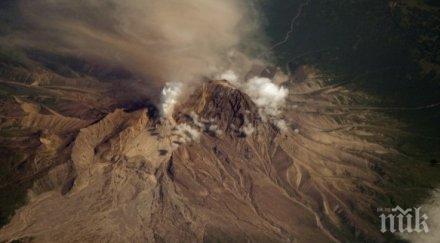 километров стълб вулканична пепел затъмни камчатка