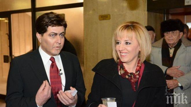 Стефан Рядков разсмя червените - oблече се като Мая Манолова