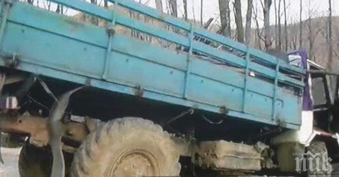 EКСКЛУЗИВНО в ПИК! Жена загина за 7 лева в жестока катастрофа край Шумен! Толкова ли струва живота на сънародниците ни! (обновена)