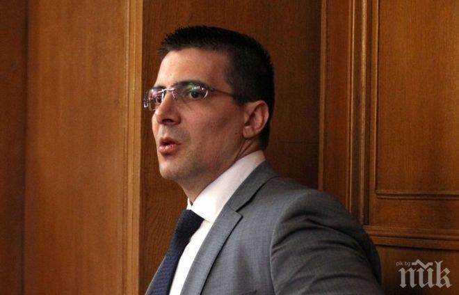 Депутатите Светлин Танчев, Ковачев и Иглев правят нова политическа формация