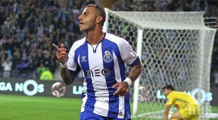 куарешма блести разгромна победа порто