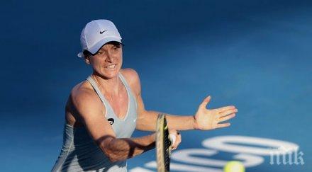 пиронкова загуби две позиции каратанчева доближи топ 100