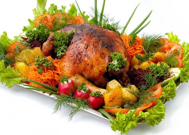 Печеното пиле измести агнешкото на великденската трапеза