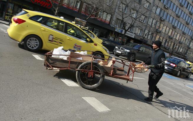 Близо 1 млн. българи са работили извънредно 14.5 млн. часа през 2014 г.