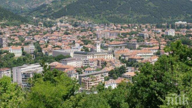 Ремонтират читалищата в Симитли 
