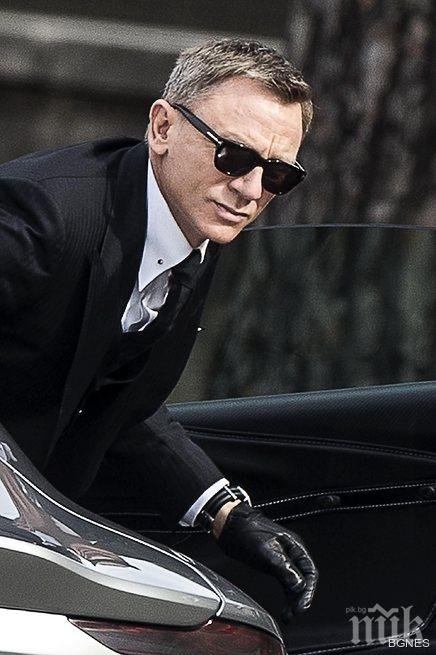 Даниел Крейг опериран  след травма на снимки