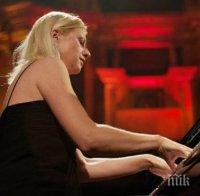 Изгониха известна пианистка от оркестър в Канада заради постовете й срещу Киев