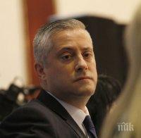 Държавата обмисля да създаде заедно с КРИБ общи търговски представителства в чужбина