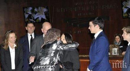 симеон семейството изпращат тихо кардам калина успя стигне погребението