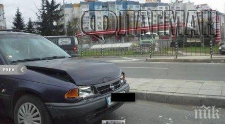 млад шофьор опел заби рено бургаското кръстовище трапезица снимки