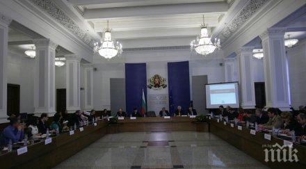 дава 400 000 управление структурните инструменти българия