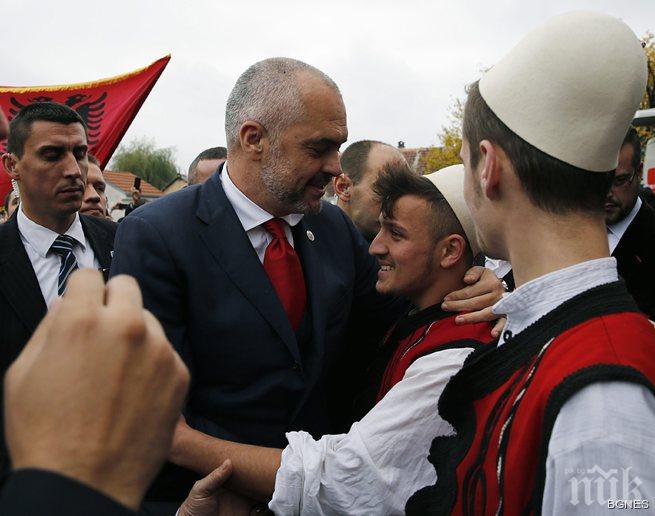 ЕК: Изявленията на Рама и Тачи са неприемливи