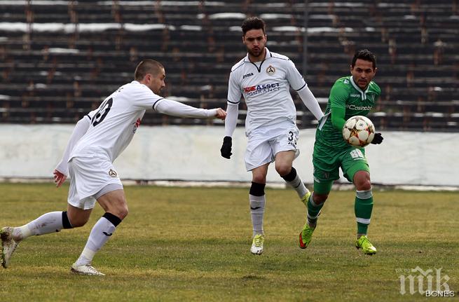 Славия протестира срещу съдийството в А група