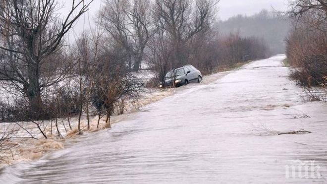 Наводни се участък от пътя Силистра-Шумен