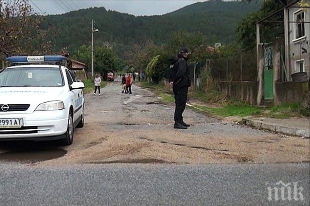 Репортери садисти ни тровят от екрана

 