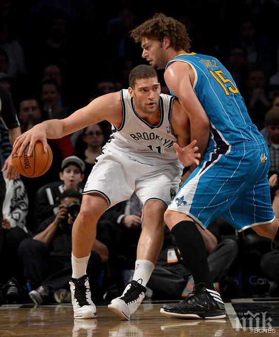 Брук Лопес спечели битката на близнаците в НБА