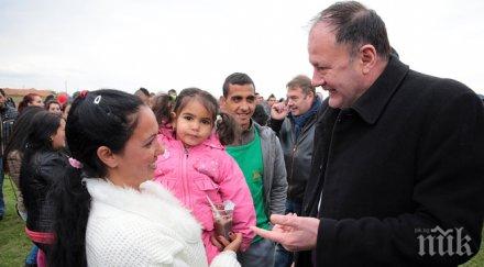 миков ромите бъдете горди граждани българия