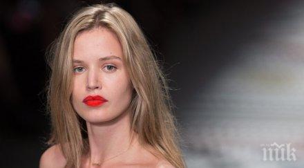 топмодели записват кънтри песен